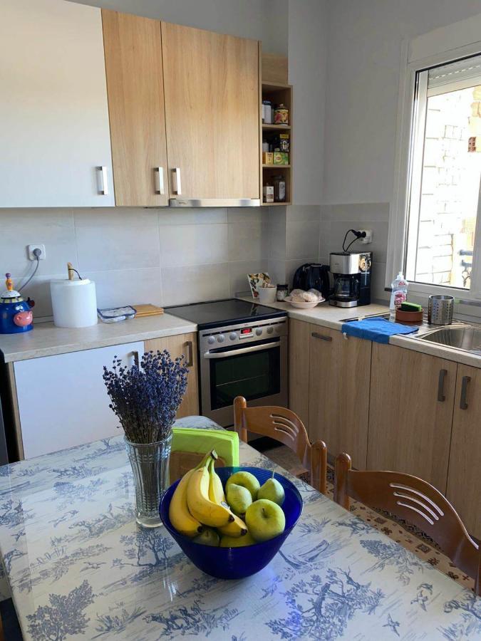 Polys Apartment And Paraskevi Studio With View Ptolemaida Bagian luar foto