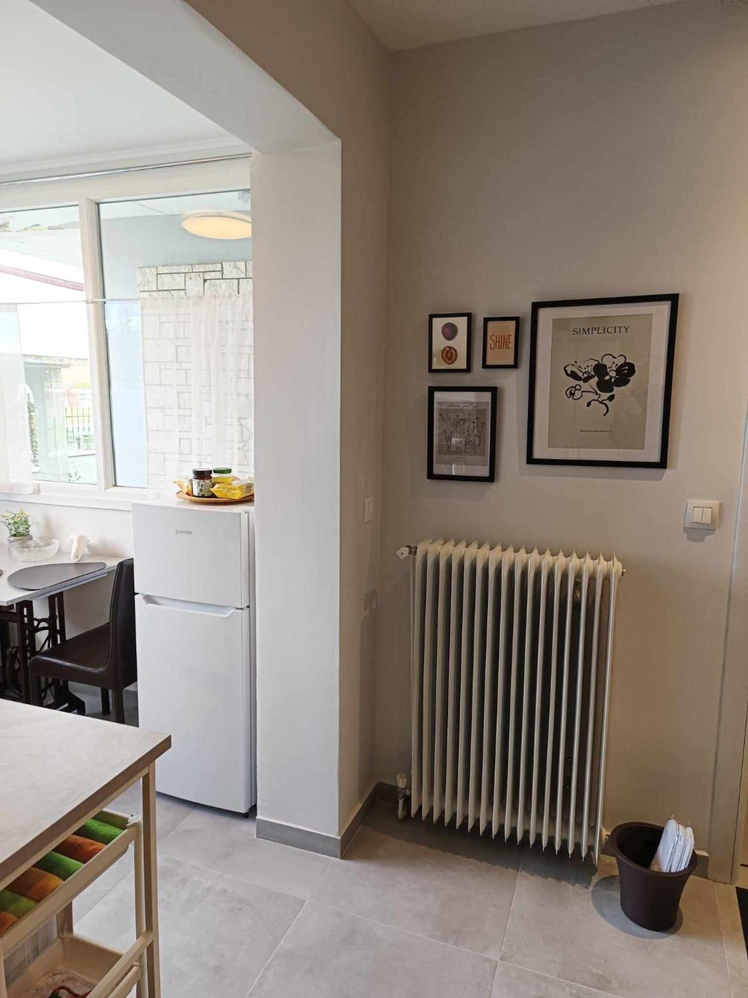 Polys Apartment And Paraskevi Studio With View Ptolemaida Bagian luar foto